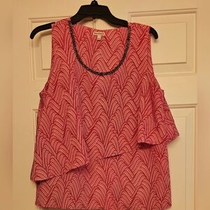 Nice shell or blouse 👚